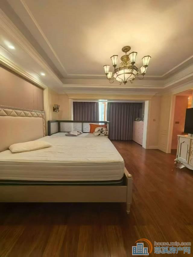 越溪梅园联排别墅310平豪装630万