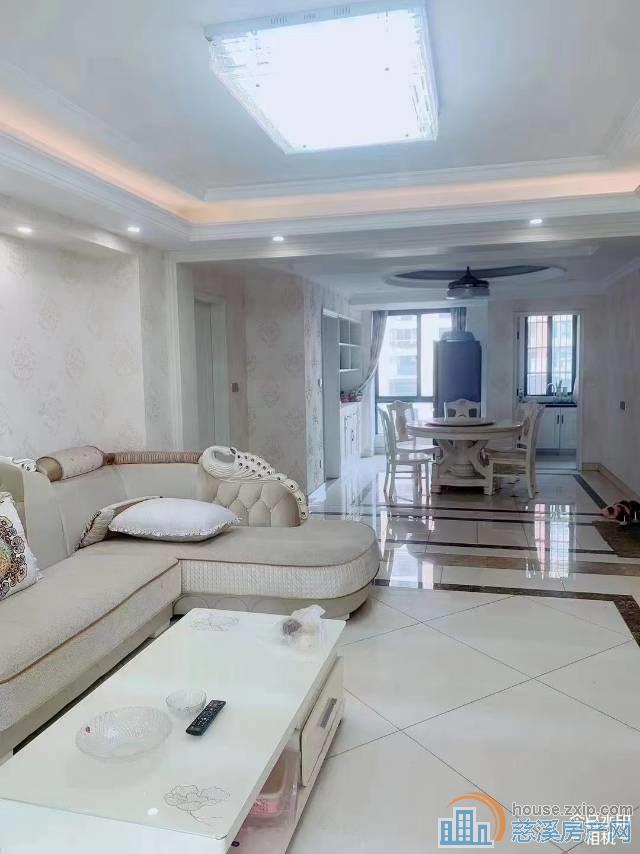 上笆里花苑137平，精装修115万