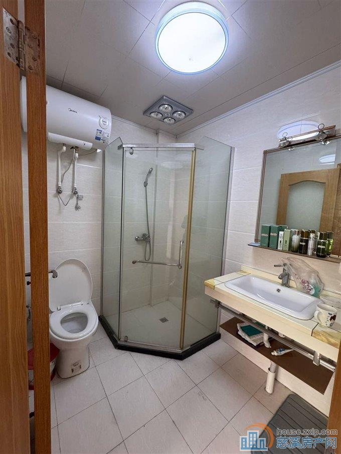  胜地名苑117平方