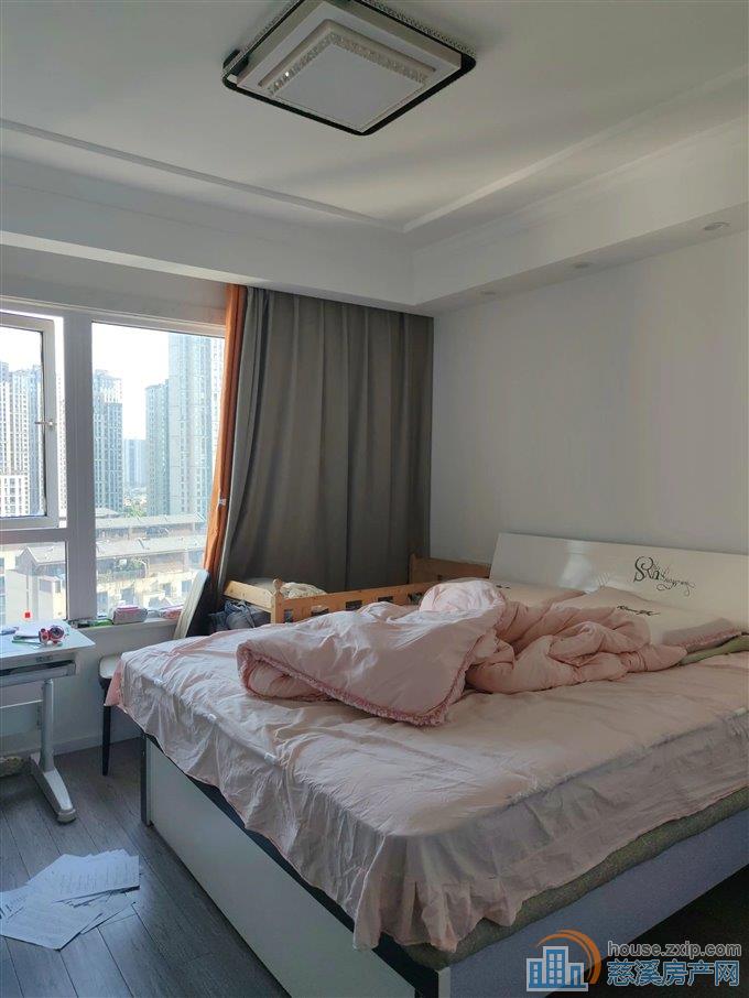  保利俯院江南北区