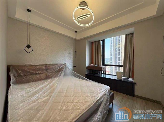 御溪雅苑二期170平230万送车位