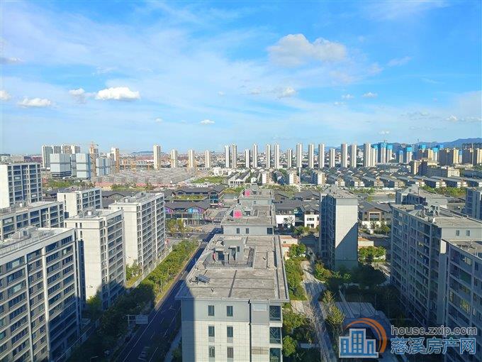 东越府  东边套