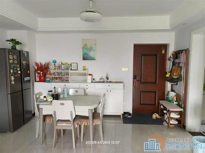 中梁泊景庭三室两卫自住精装修家电家具全送