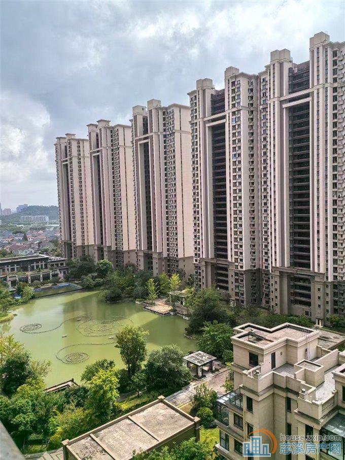 特价：恒大河悦府 22楼四房满二税少