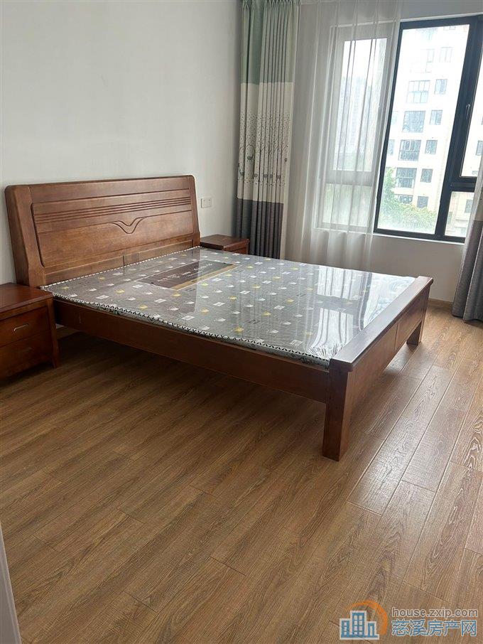 盛泰嘉苑欢乐颂107平精装修138万