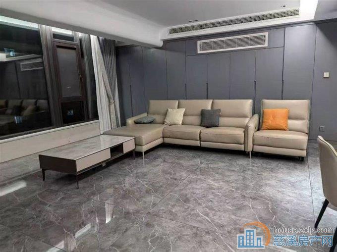 捡漏，珑玥府上叠精装带大露台带车位