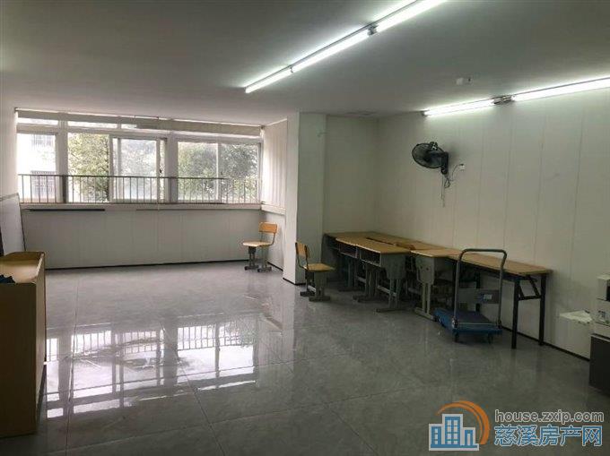 明州路2楼350平左右办公室可做培训班等
