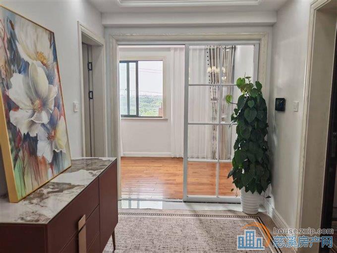 特价房白金湾电梯房自住精装拎包入住直接
