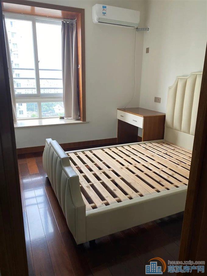 景观花苑 精装四室 拎包入住