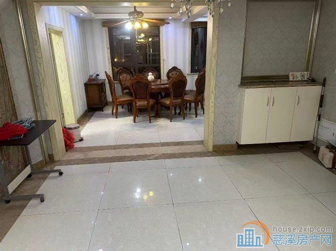 出租橡树湾商务区自住3室3700元