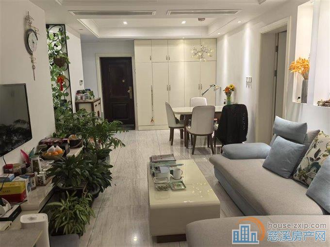 人和家园 朝南三间 房厅房稀缺户型 