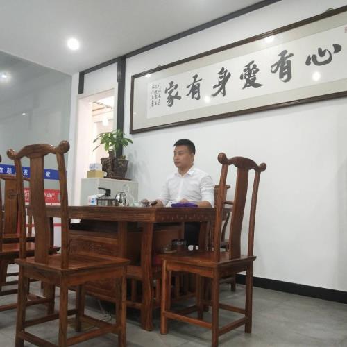 慈溪市浒山慈发房地产中介服务部